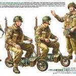 1:35 BRITISH PARATROOPERS WITH SMALL MOTORCYCLE