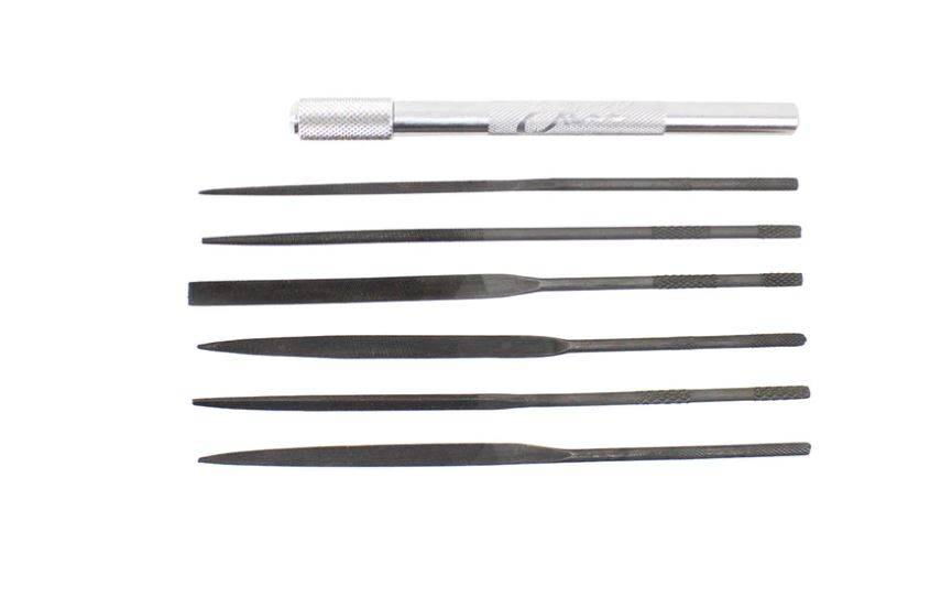 ASSORTED FILE SET WITH HANDLE 5.5