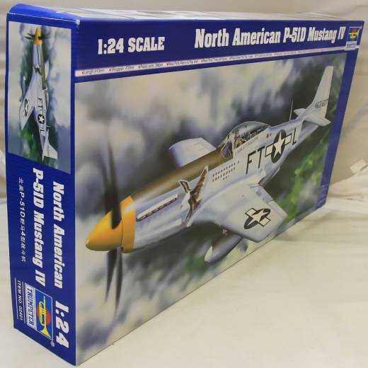 1:24 AIRCRAFT P-51D MUSTANG NORTH AMERICAN IV