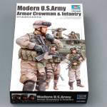 1:35 FIGURE- MODERN U.S.ARMY ARMOR CREWMAN & INFAN