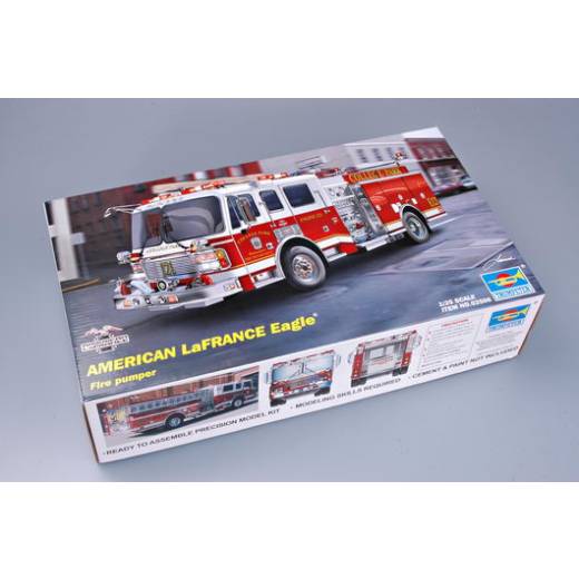 1:25 LA FRANCE EAGLE FIRE PUMPER 2002