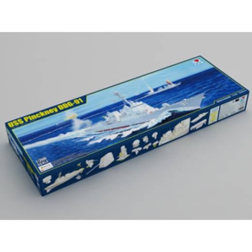 1:200 USS PINCKNEY DDG-91