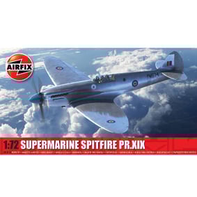1:72 SUPERMARINE SPITFIRE PR XIX