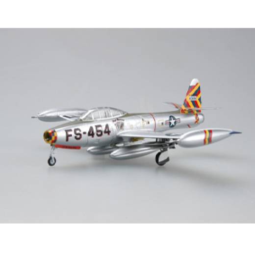 1:72 F-84G "FOUR QUEENS/OLIE", FLOWN BY JOE DAVIS