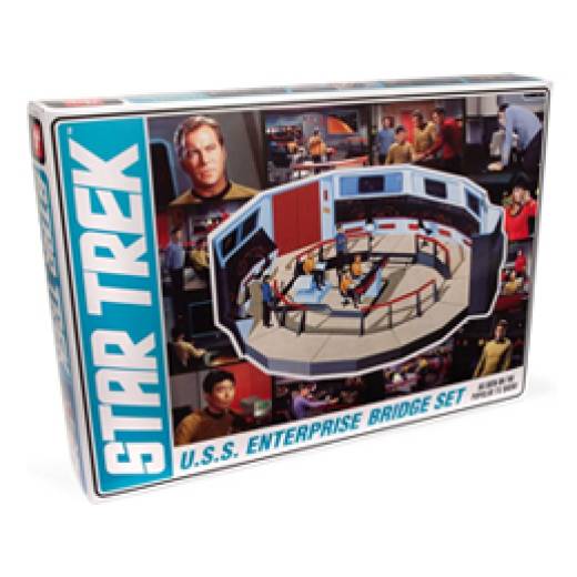 1:32 STAR TREK USS ENTERPRISE BRIDGE SET 12"