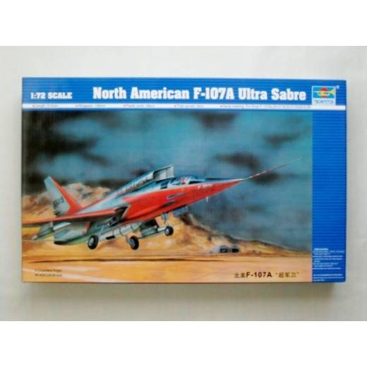 1:72 AIRCRAFT US F-107A
