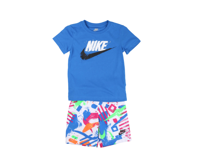 Nike T-Shirt & Shorts Set