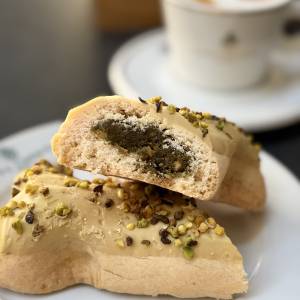 Pistacchio November Bone