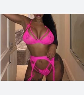 3 PIECE LACE SET WITH HEART CUT OUTS