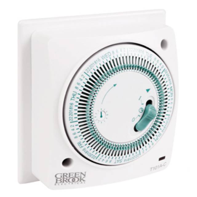 SOCKET BOX TIME SWITCH 7 DAY ELEC. 3x3  2A Max.