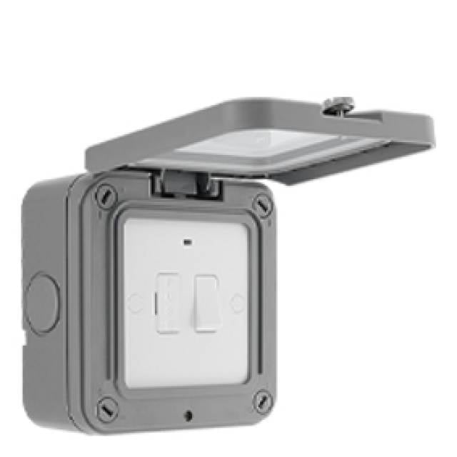 IP66 13A DP FUSED CONNECT +IND (Bx10)