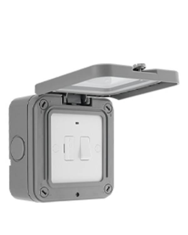 IP66 13A DP FUSED CONNECT +IND (Bx10)