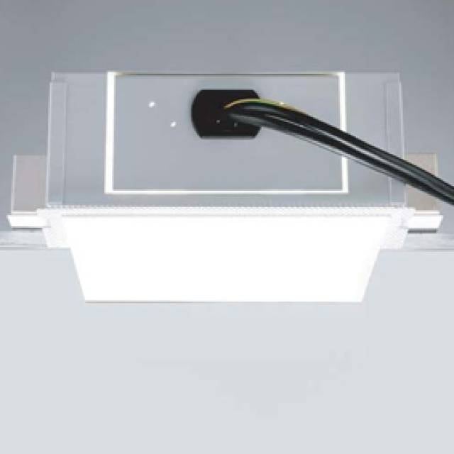REC DOWNLIGHT SQUARE MINIGHOST RIMLESS G24q1 2x13w