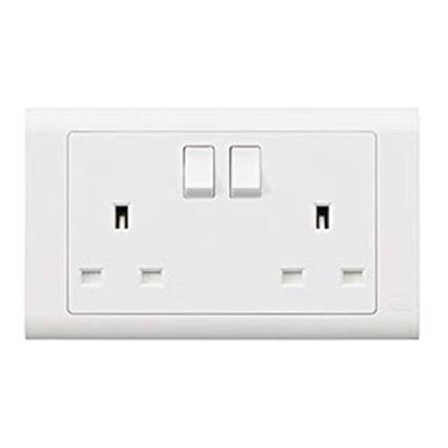 MK ESSENTIALS SW SOCKET 2G 13A DP (Bx5)