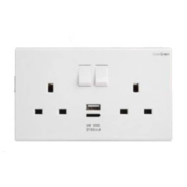 BROADWAY WHITE 13A DP SW SOCKET 2G 1 USB A+1 USB C
