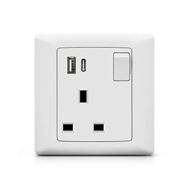 FOXGLO EB WHITE SW SOCKET 1G 13A SP +2 USB A+C