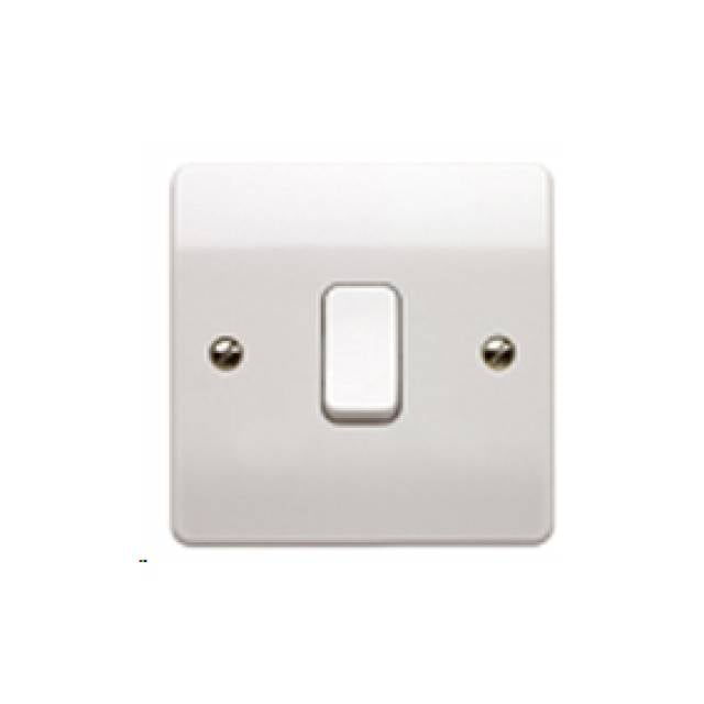 LOGIC PLUS MK SWITCH FLUSH 10A DP 3x3 (Bx10)