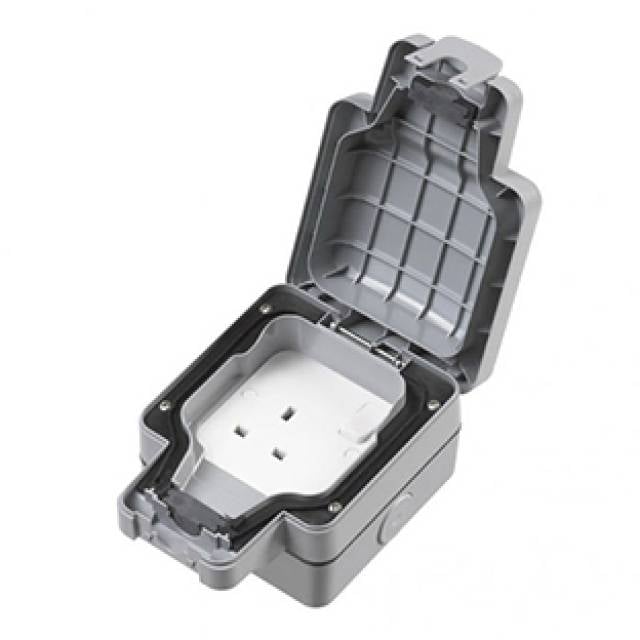13A IP66 1G SURFACE SOCKET SWITCHED GRY