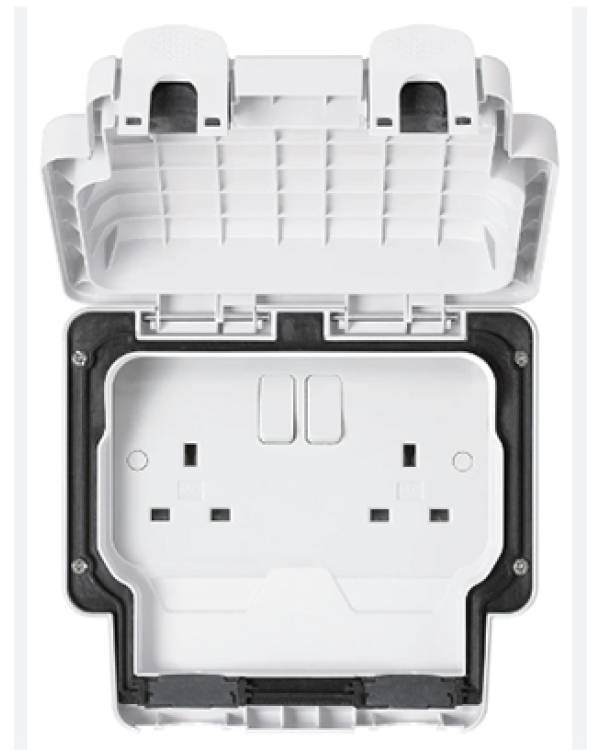 13A IP66 2G SURFACE SOCKET SWITCHED WHT