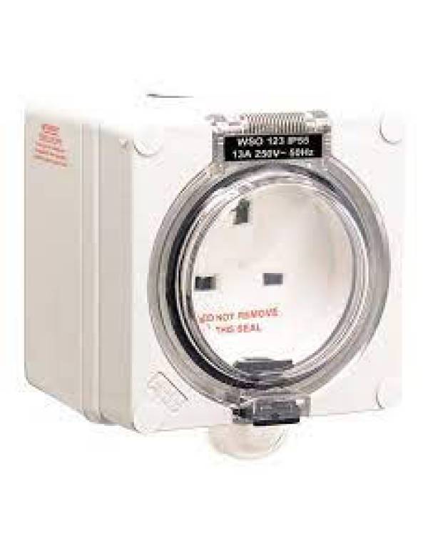 IP55 SINGLE SOCKET 1G 13A SURFACE WHT (Bx20)