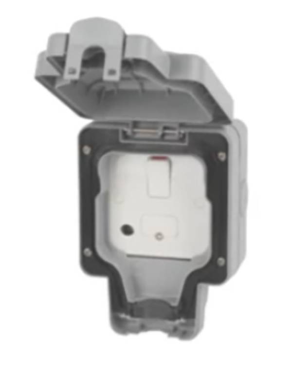 IP66 13A DP FUSED CONNECT +IND (Bx10)