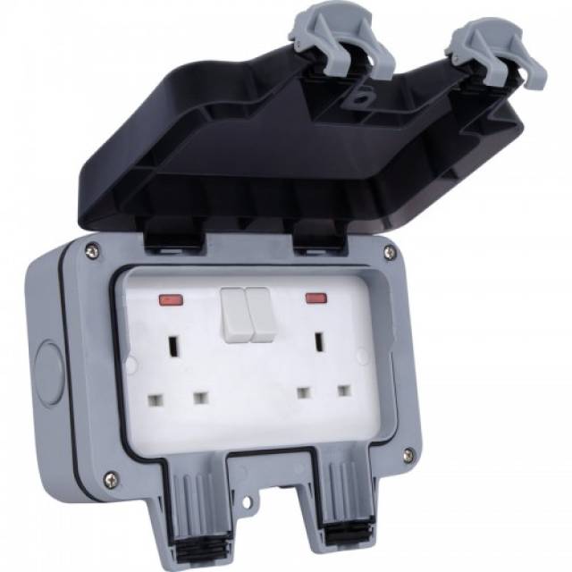IP66 SWITCH SOCKET 2G 13A SURF (Bx20)