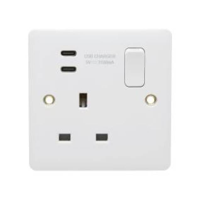 PROFILE+ WHITE 13A SW SOCKET 1G USB C+C