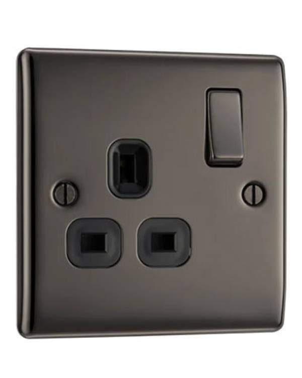 NEXUS MTL 13A 1G SW SOCKET BR NKL (Bx5)